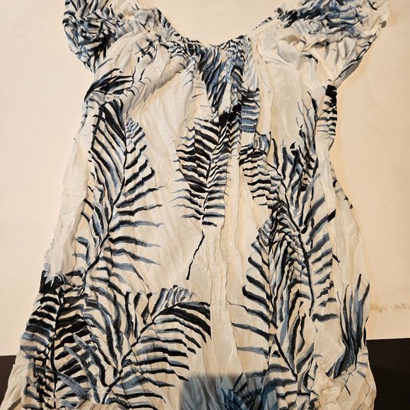 off shoulder plant shirt - Picture 1 of 3